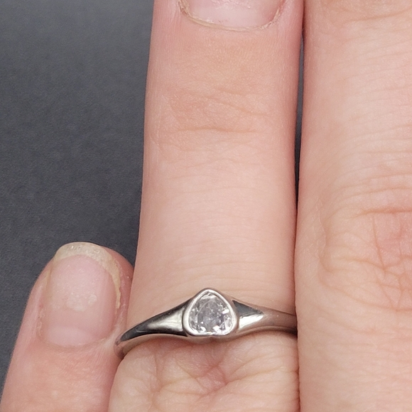 Silver heart ring. Size 6 from charmed - Picture 6 of 8